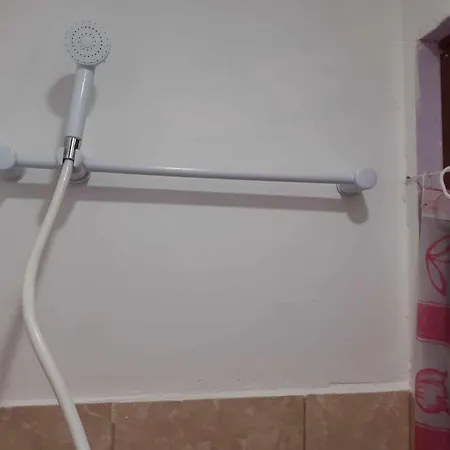 самостоятелна малка Варна