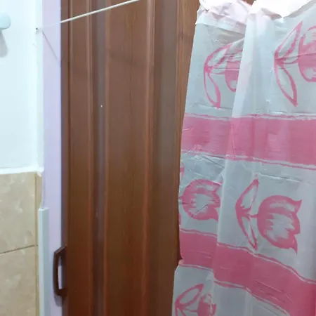 Апартамент самостоятелна малка *